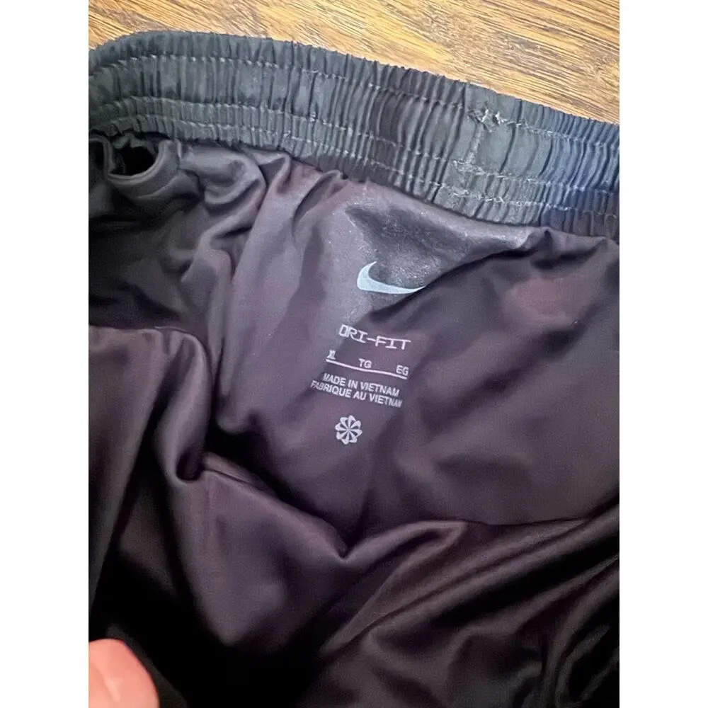 Girls Nike Shorts Size XL Black And White Youth Dri Fit